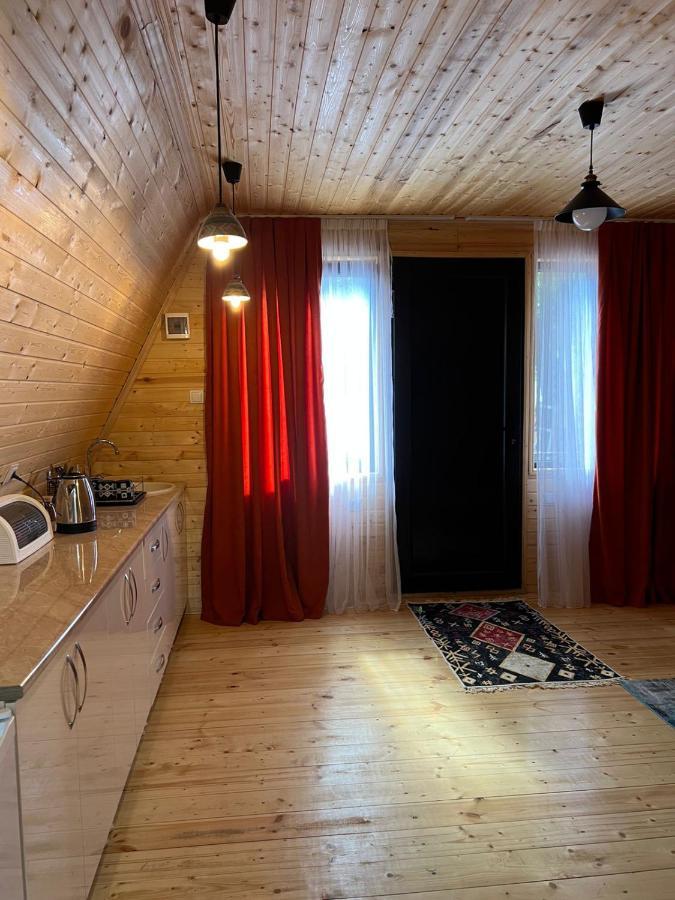 Cottage Mida Местия Екстериор снимка